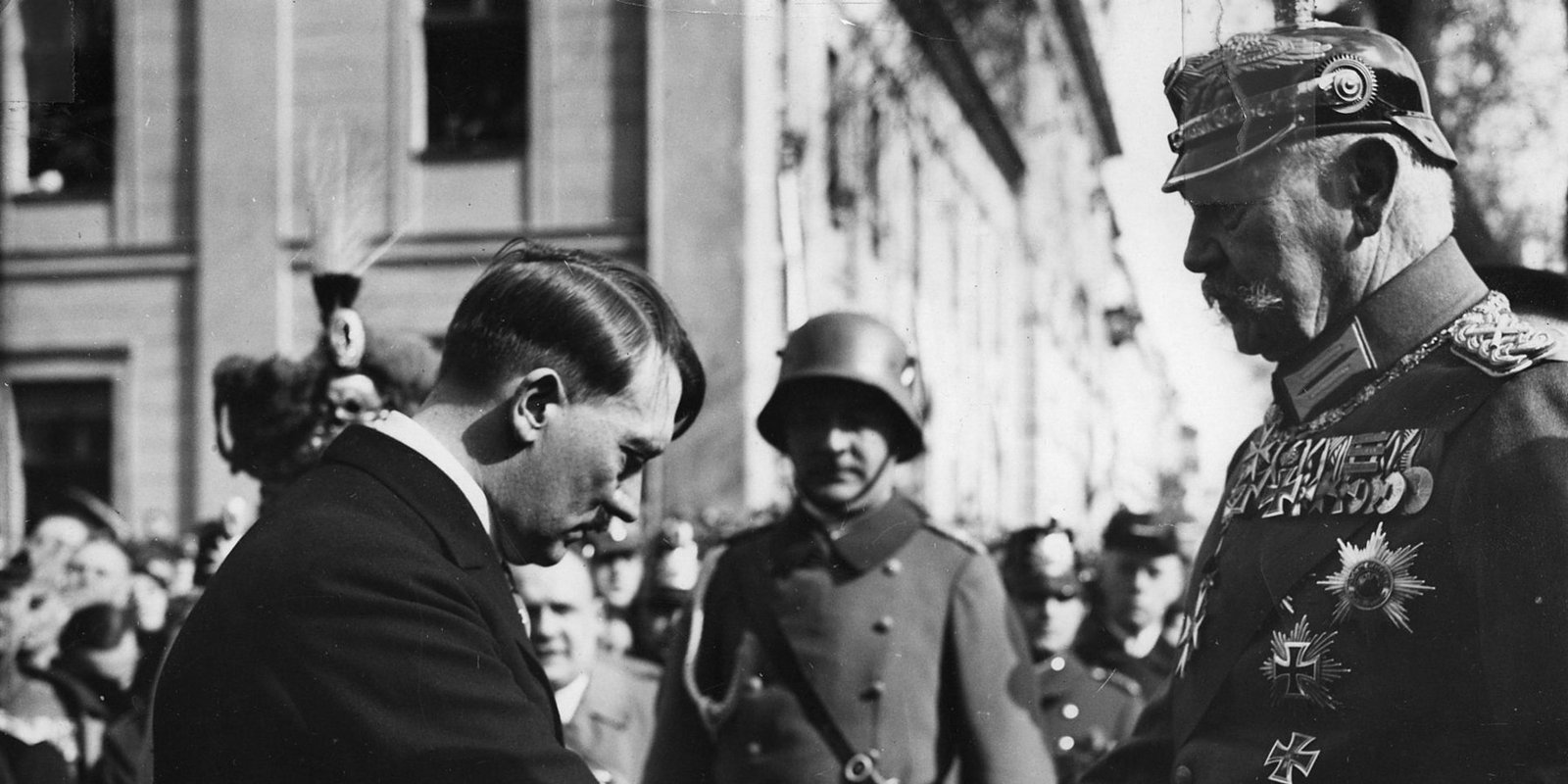 Hindenburg - Der Mann, der Hitler an die Macht verhalf